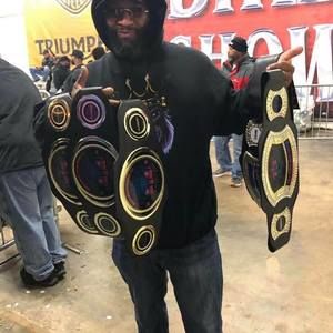 Meet your Posher, Munir